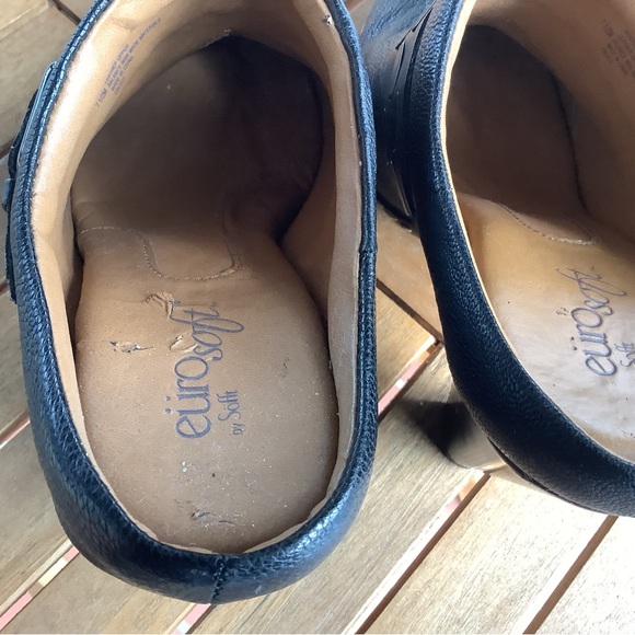 Elegant Black Buckle Mules for Women - Picture 6 of 9